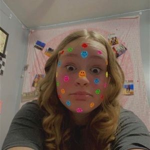 Meet your Posher, Ella